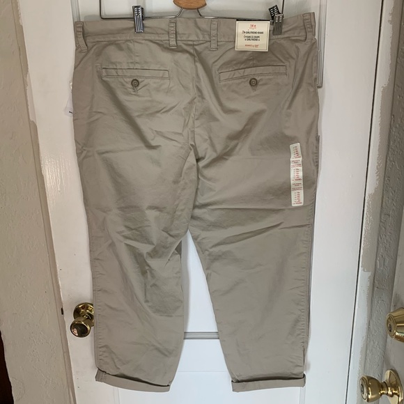 Khakis by GAP - Picture 2 of 6
